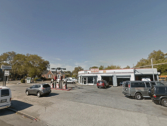 3d model of a gas station placed in a Google Streetview image