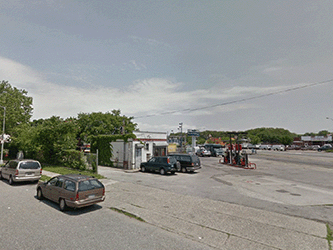 3d model of a gas station placed in a Google Streetview image